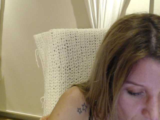 Sweet-Maga live webcam show