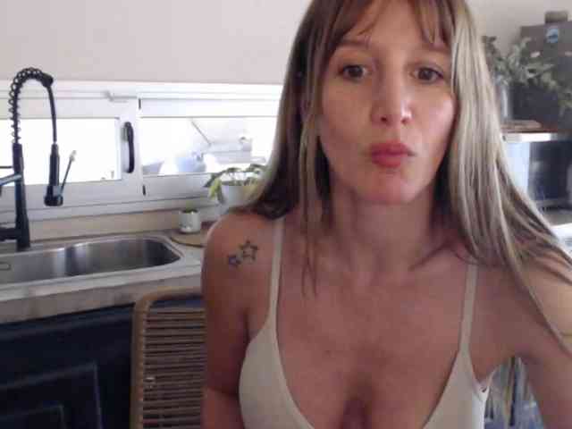 Sweet-Maga webcam