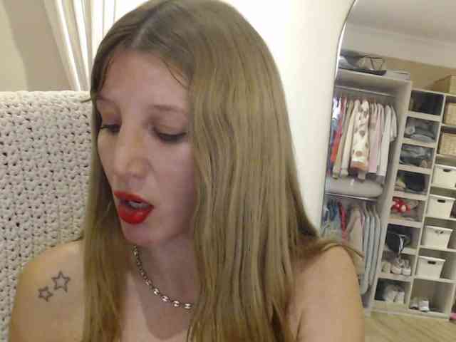 Sweet-Maga Live Webcam on BongaCams