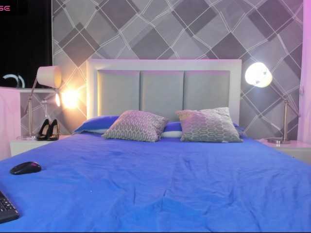 ShantaLaNatashia — live trans cam