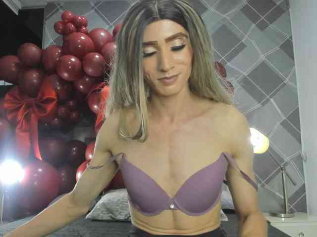 shantalanastasii... Live Webcam on BongaCams