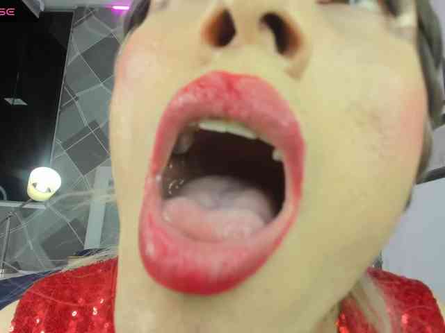 shantalanastasii... Live Webcam on BongaCams
