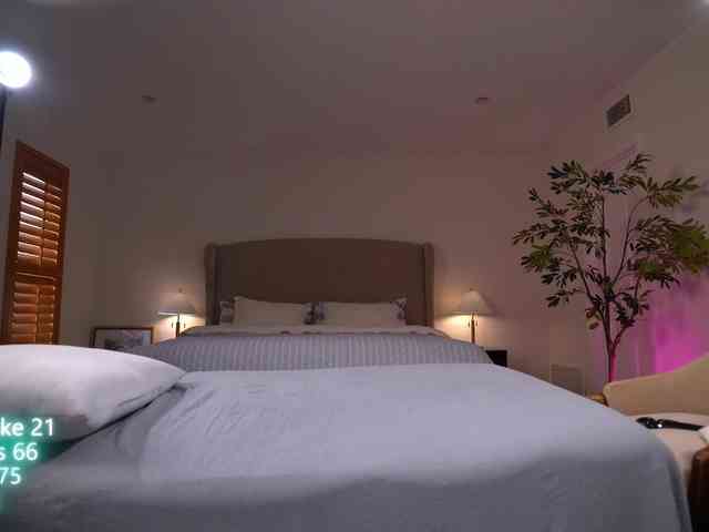 MsCindy webcam