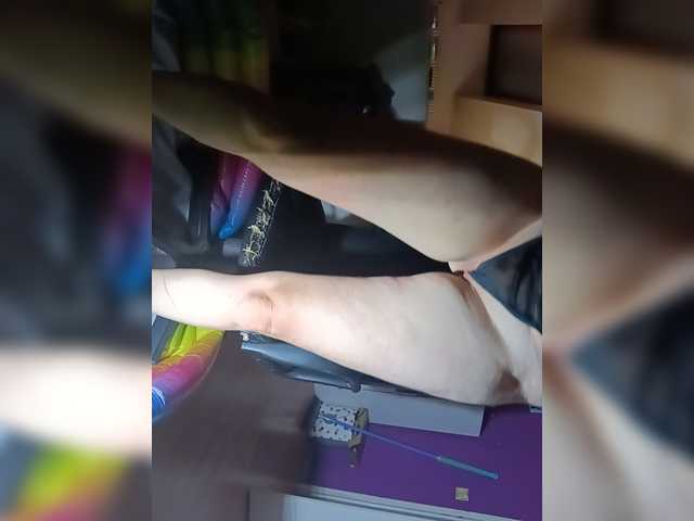 MoaningKitty23 live webcam show