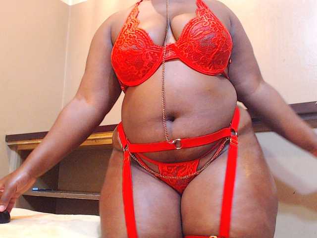 sexychocolatbox10 live cam on BongaCams
