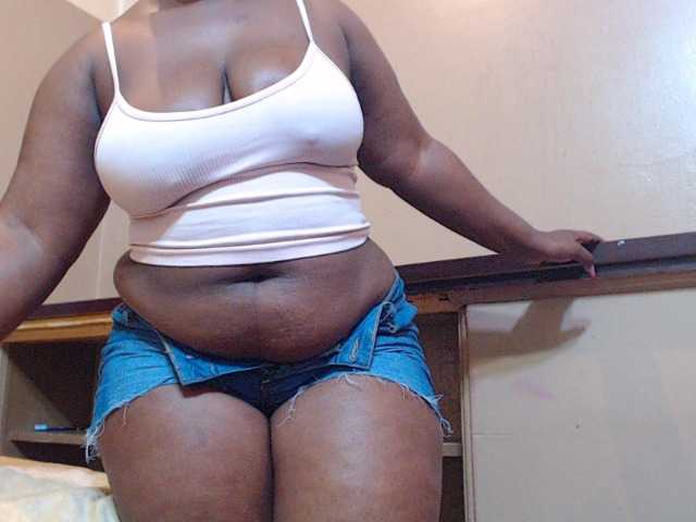 sexychocolatbox10 live cam on BongaCams
