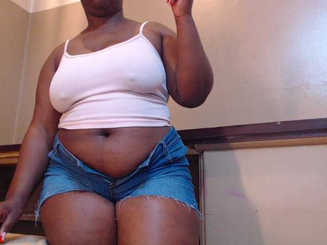 sexychocolatbox10 live cam on BongaCams