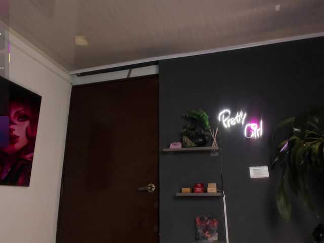 Emilyjhonson-1 live webcam show