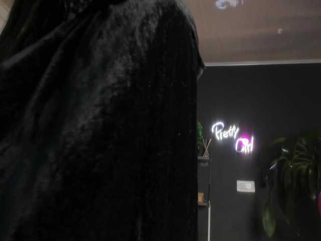 Emilyjhonson-1 live cam on BongaCams