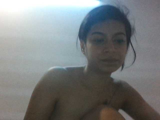 colourfulzany live cam on BongaCams
