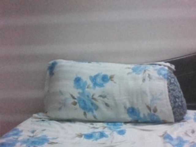 colourfulzany live cam on BongaCams