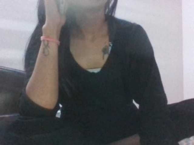 colourfulzany live cam on BongaCams