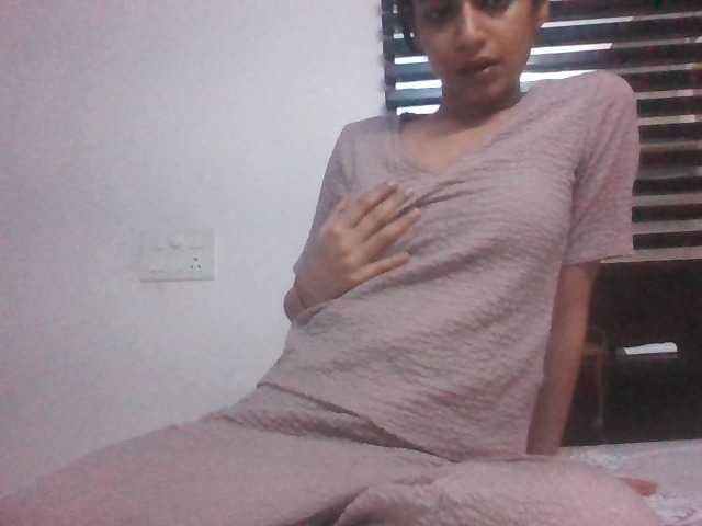 colourfulzany live cam on BongaCams
