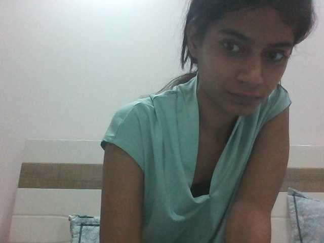 colourfulzany live cam on BongaCams