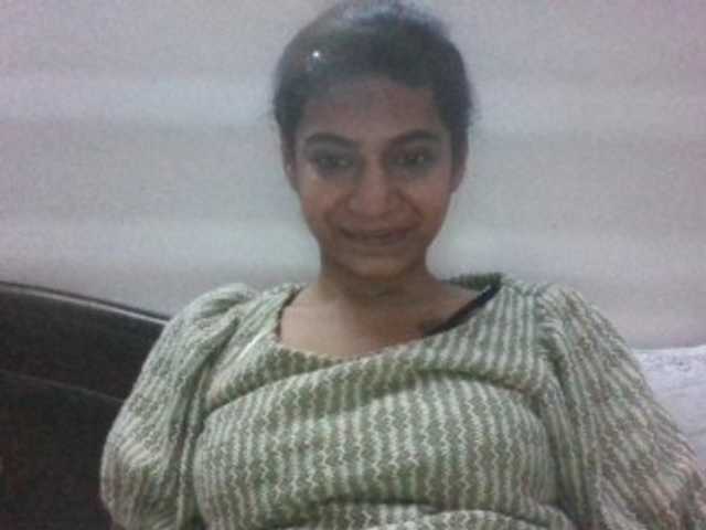 colourfulzany live cam on BongaCams