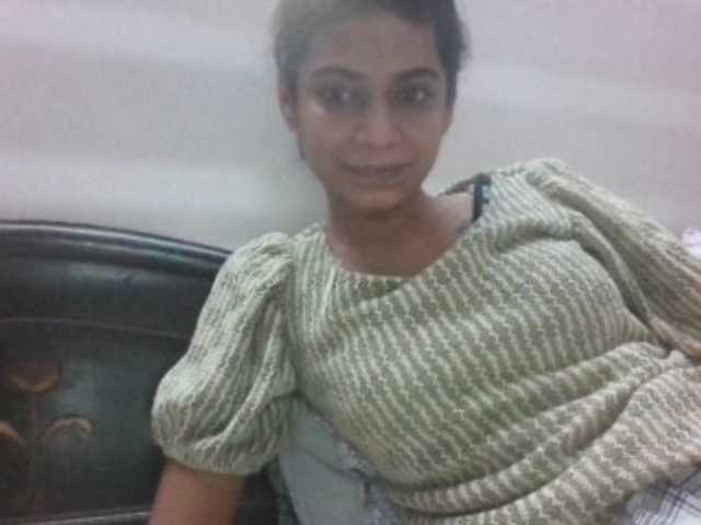 colourfulzany live cam on BongaCams