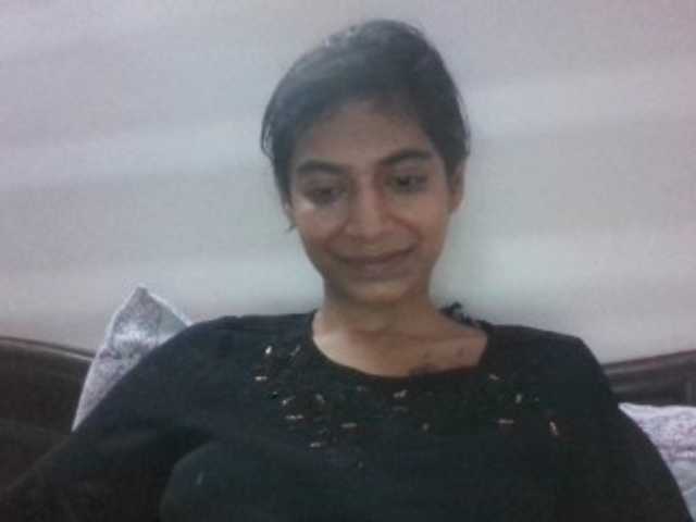 colourfulzany live cam on BongaCams