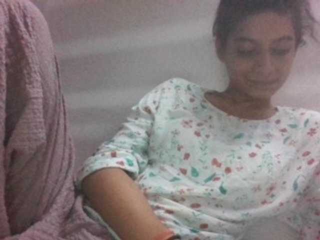 colourfulzany live cam on BongaCams
