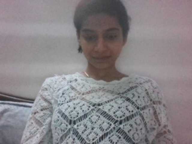 colourfulzany live cam on BongaCams