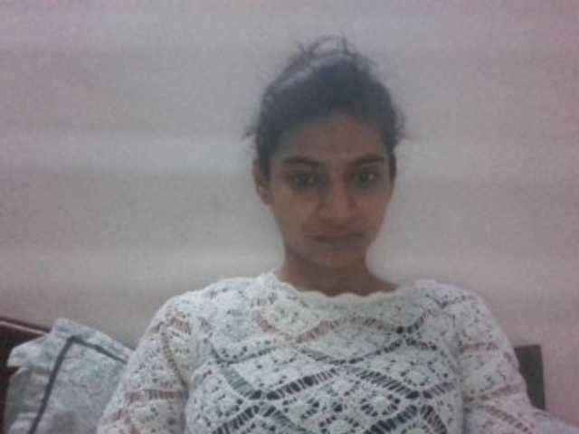 colourfulzany live cam on BongaCams