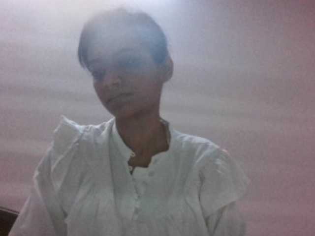 colourfulzany live cam on BongaCams