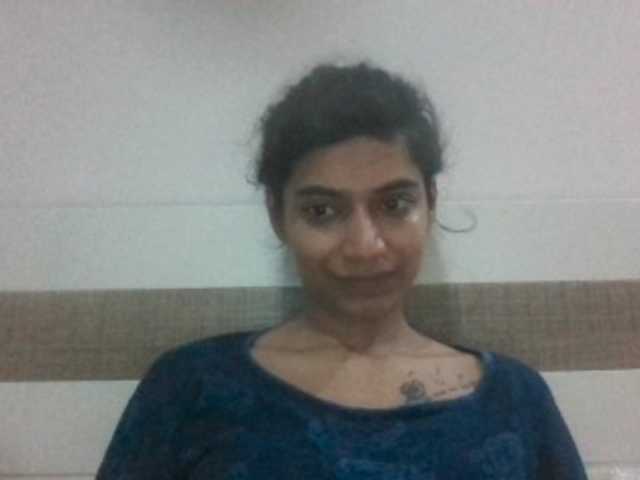 colourfulzany live cam on BongaCams