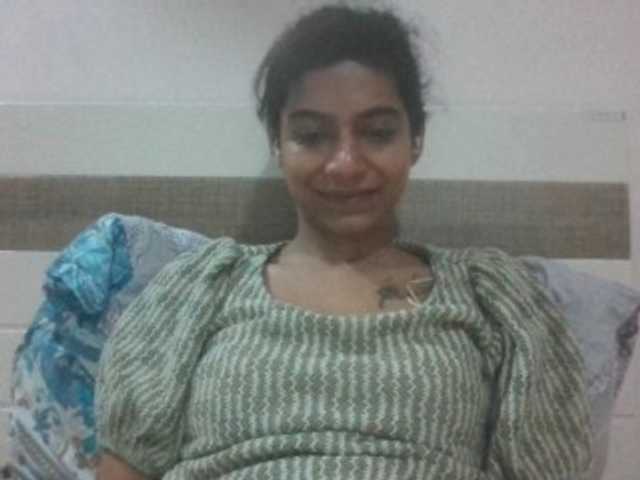 colourfulzany live cam on BongaCams