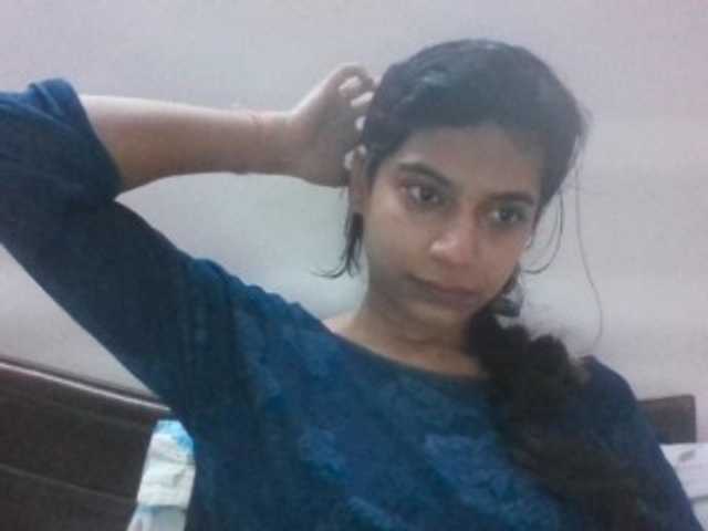 colourfulzany live cam on BongaCams