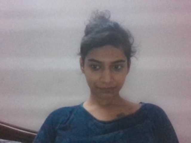 colourfulzany live cam on BongaCams