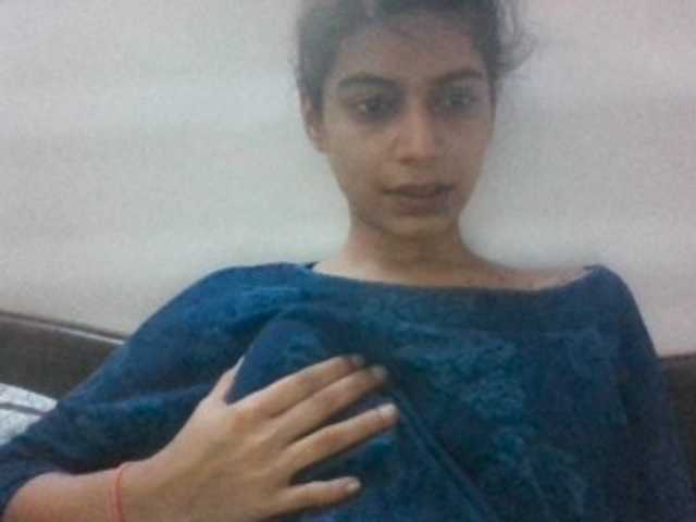 colourfulzany live cam on BongaCams
