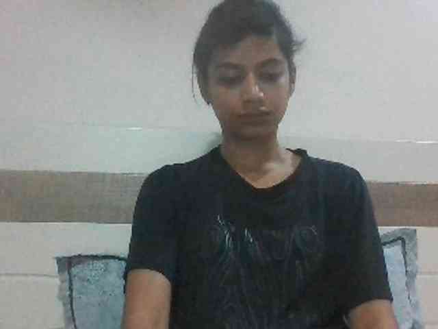 Colourfulzany's cam show statistics and live stream
