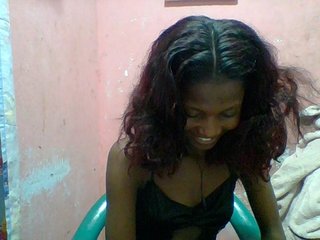 Elizahhh's Live Webcam