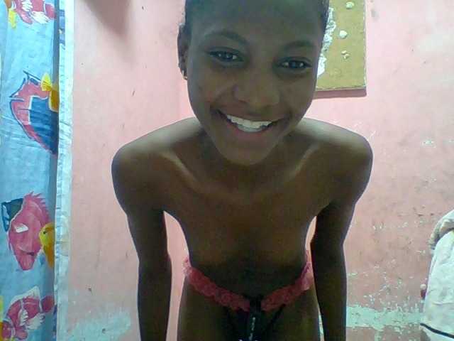 Elizahhh live cam on BongaCams