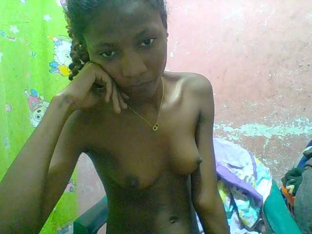 Elizahhh live cam on BongaCams