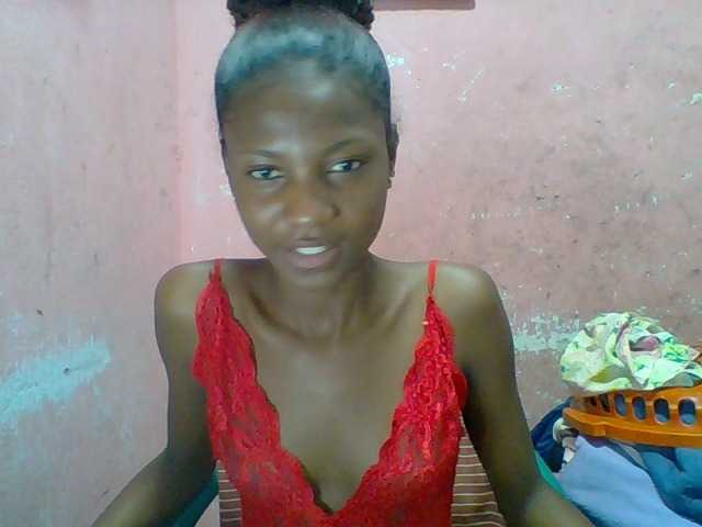 Elizahhh live cam on BongaCams