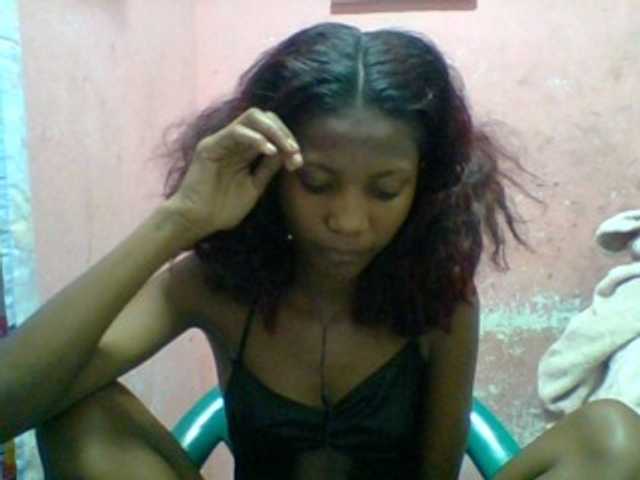 Elizahhh live cam on BongaCams