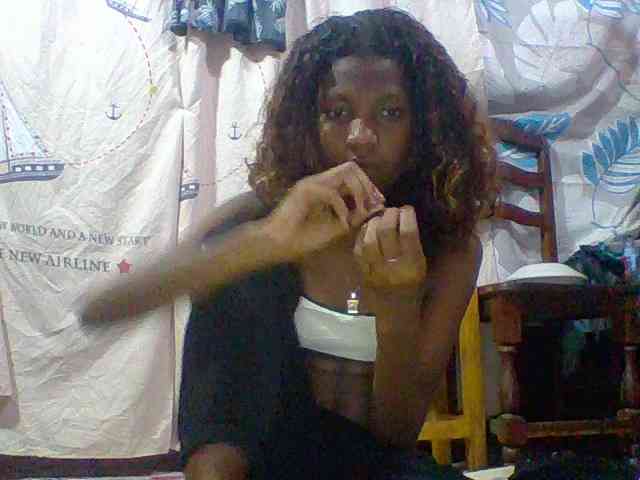Elizahhh webcam