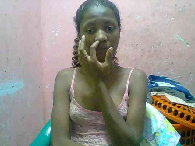 Modèle: Elizahhh