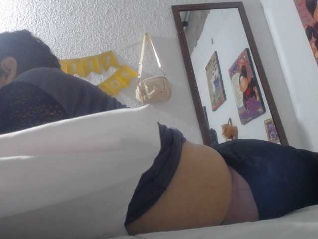 Preview of maturehornykinky