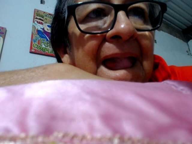 maturehornykinky live cam on BongaCams