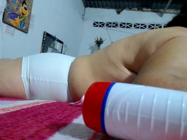 maturehornykinky cam belle
