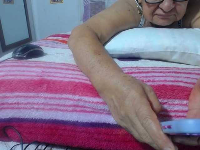 maturehornykinky live cam on BongaCams