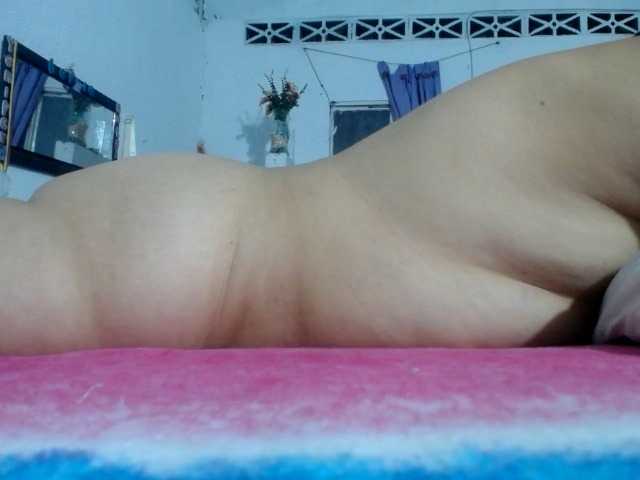 maturehornykinky live cam