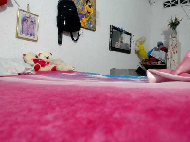 maturehornykinky live cam on BongaCams