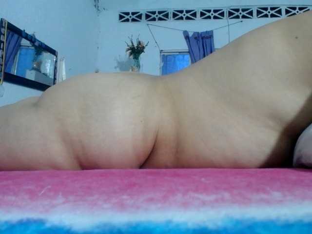 maturehornykinky live cam