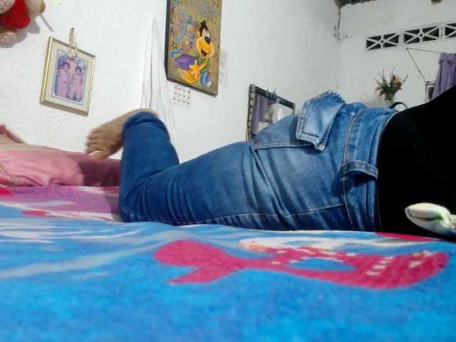 maturehornykinky live cam on BongaCams