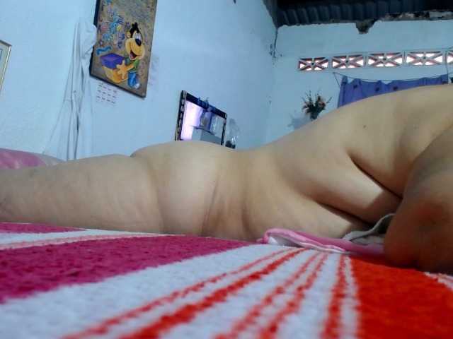maturehornykinky live cam on BongaCams