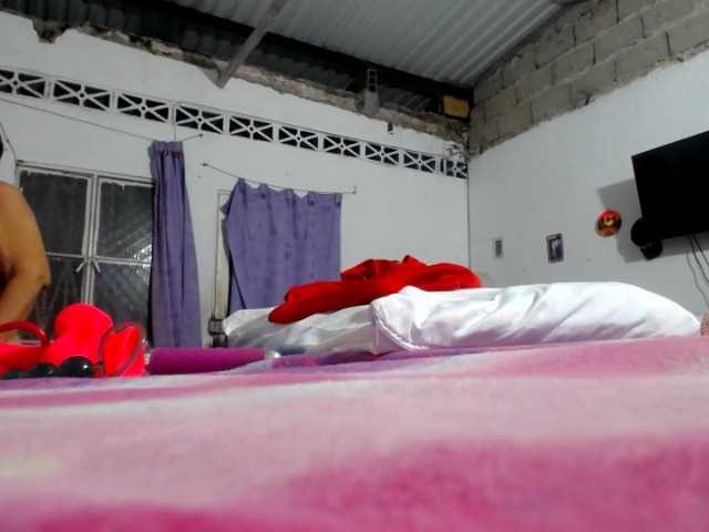 maturehornykinky live cam on BongaCams