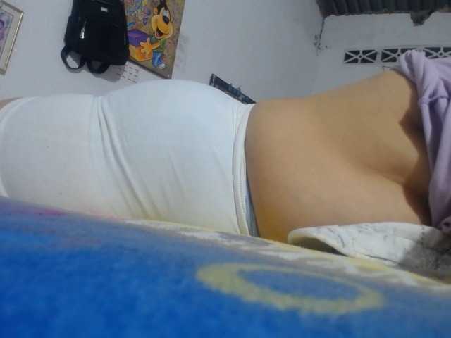 Preview of maturehornykinky