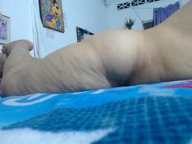 maturehornykinky live cam on BongaCams
